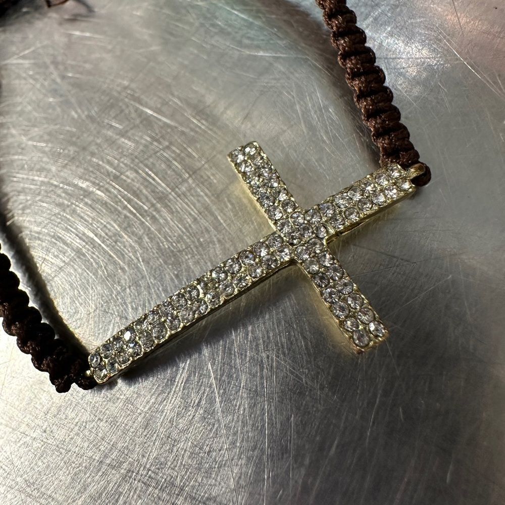 Handmade Adjustable Cross Bracelet - Picture 4 of 10